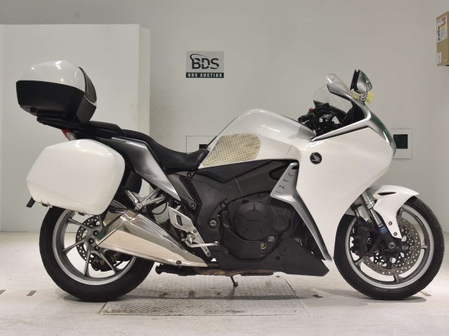 Honda VFR1200F 2011