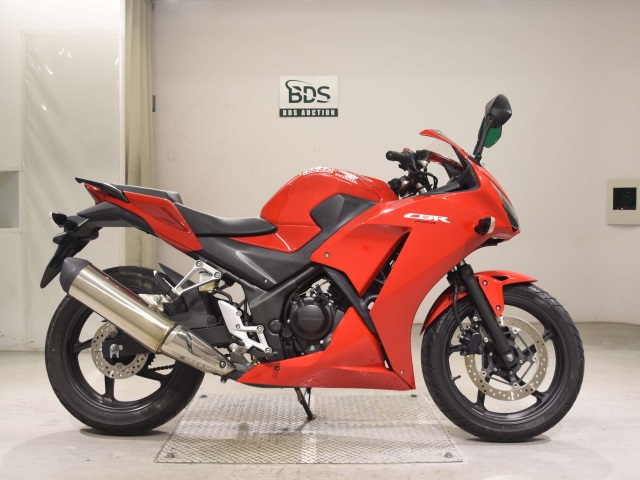 Honda CBR250R 2016