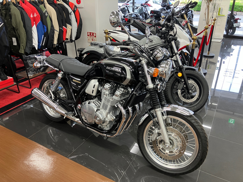 Honda CB1100A 2022