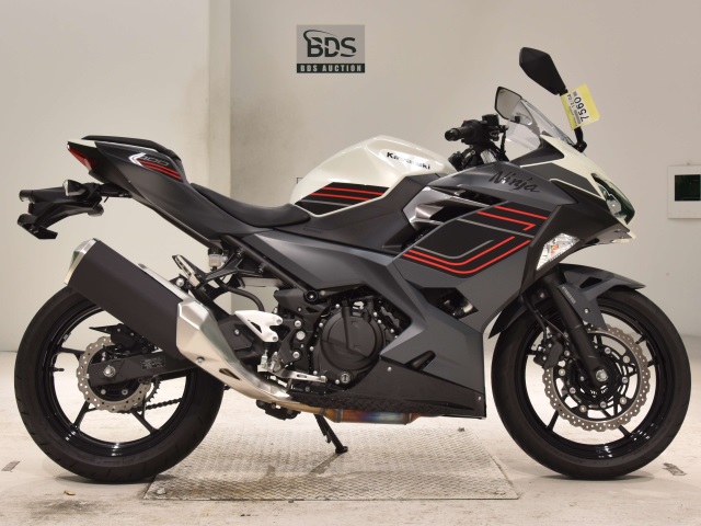 Kawasaki NINJA400 2024