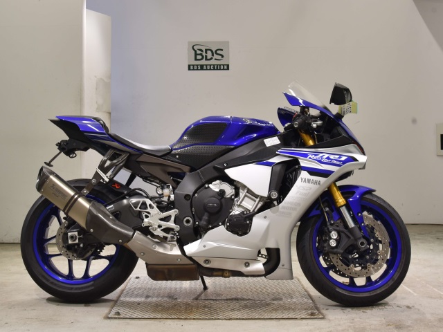 Yamaha YZF-R1 2016