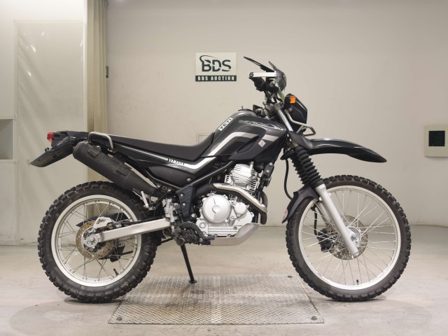 Yamaha SEROW XT250 2005