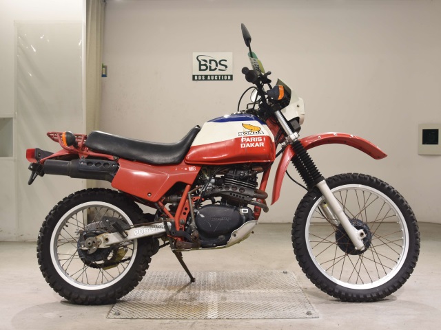 Honda XL250R PARIS-DAKAR 1982