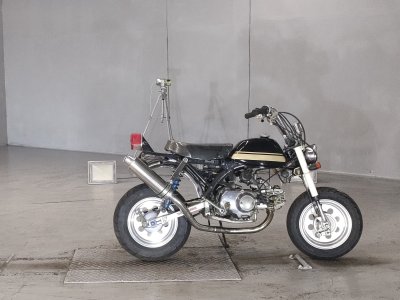 Honda MONKEY 1975