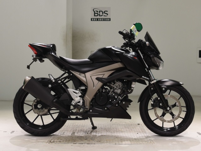 Suzuki GSX-S125