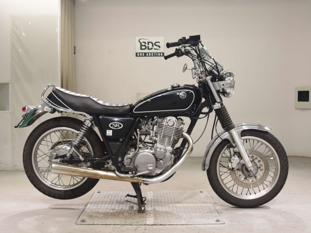 Yamaha SR400 2004