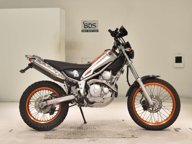 Yamaha TRICKER 2010