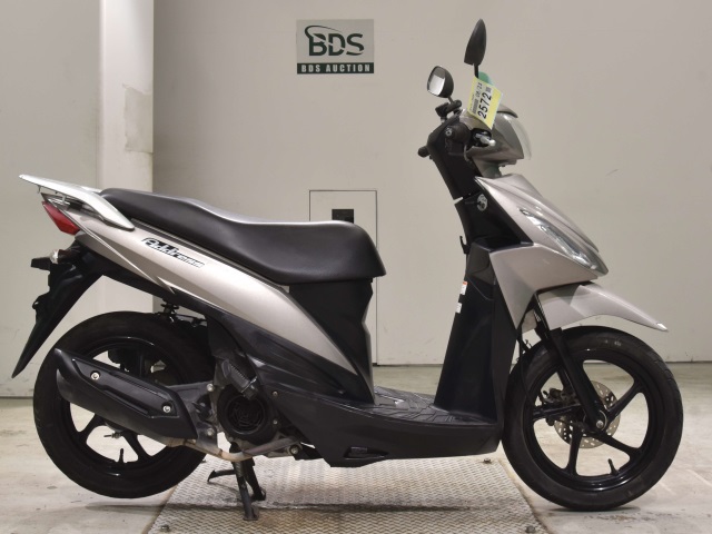 Suzuki ADDRESS V110