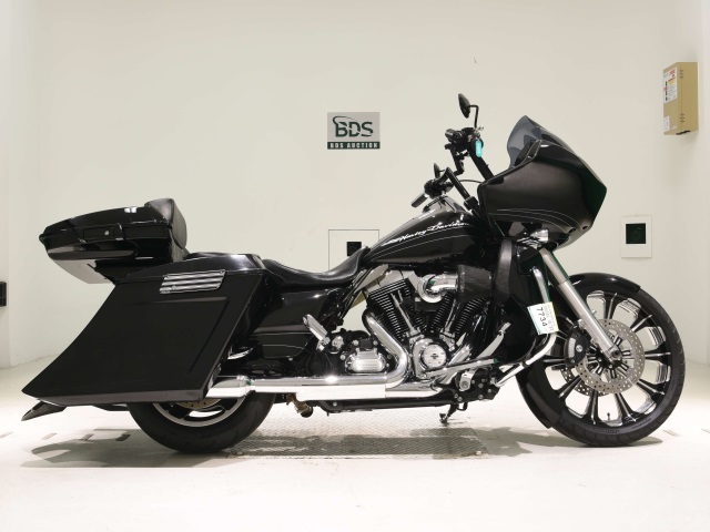 HD ROAD GLIDE FLTRX1690 2013