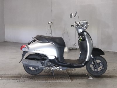 Honda GIORNO 2014