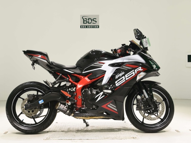 Kawasaki NINJA ZX-25R 2021