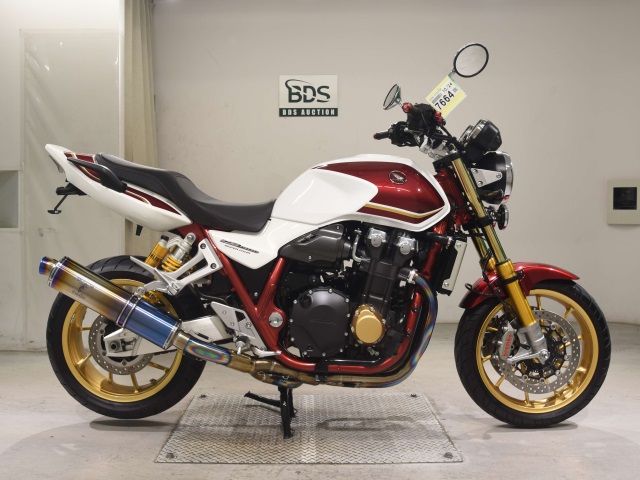 Honda CB1300SF 2023