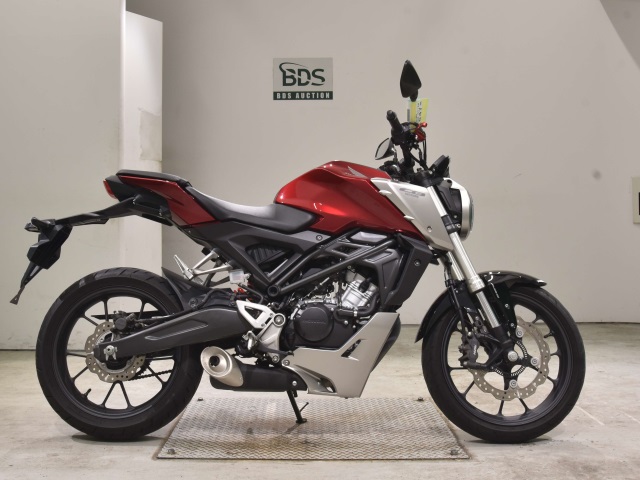 Honda CB125R 2018