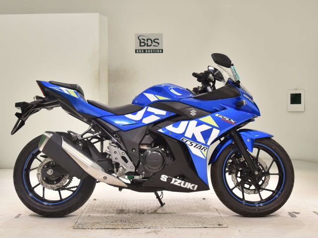 Suzuki GSX250R