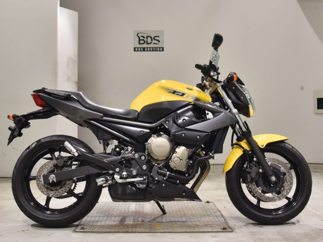 Yamaha xj6n 2009