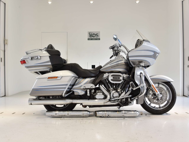 HD ROAD GLIDE FLTRUSE1800 2016