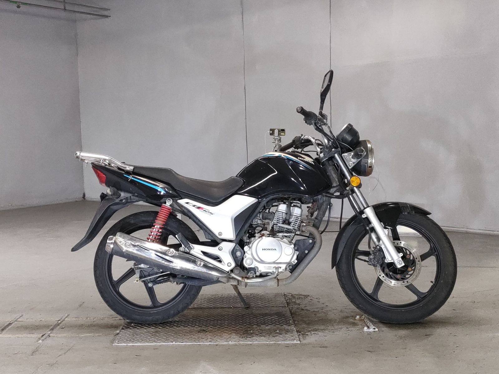 Honda CBF125 2012