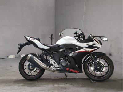 Suzuki GSX250R