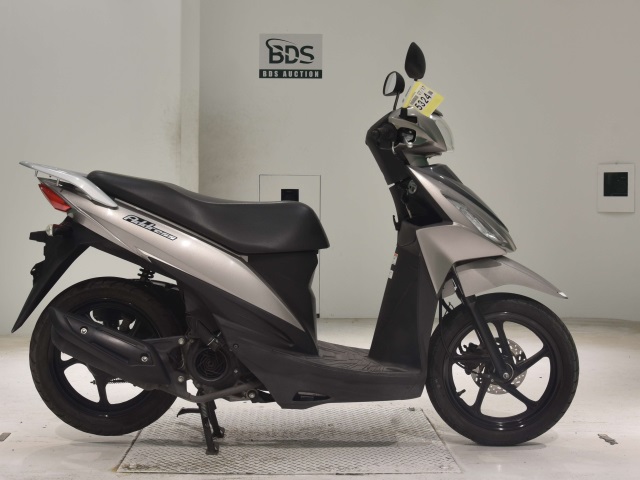 Suzuki ADDRESS V110