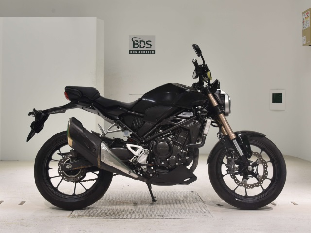 Honda CB250RA 2019