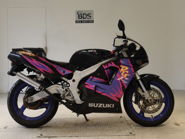 Suzuki RG125F GAMMA
