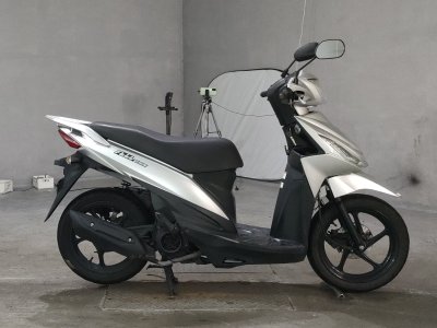 Suzuki ADDRESS V110