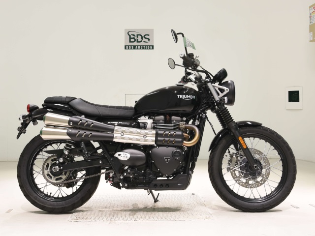 Triumph SCRAMBLER 2023