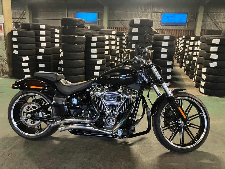 HD BREAKOUT FXBRS1870 2020