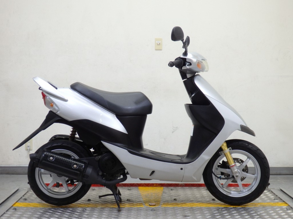 Suzuki SEPIA ZZ