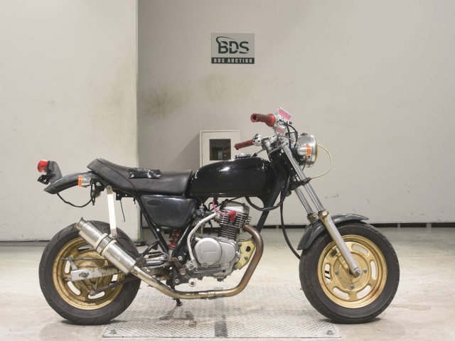 Honda APE50 2001