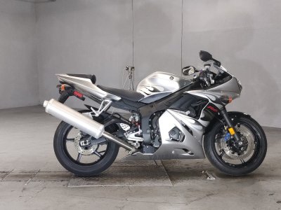 Yamaha YZF-R6 2005