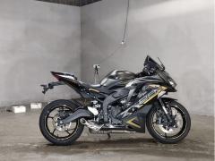 Kawasaki NINJA ZX-25R KRT 2022