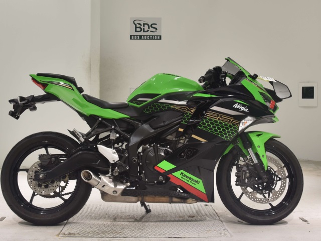 Kawasaki NINJA ZX-25R 2020