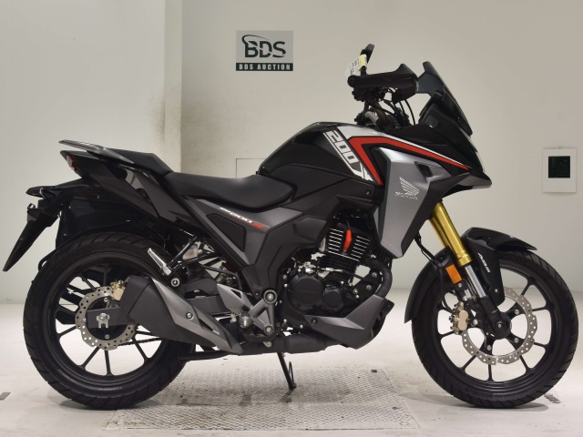 Honda CB200XA 2021