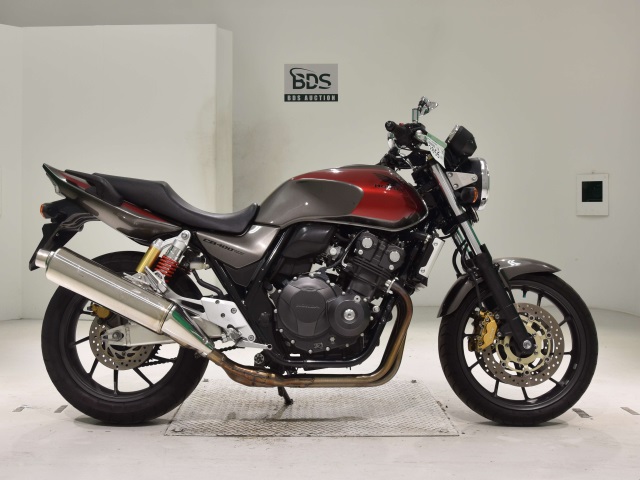 Honda CB400SF 2017