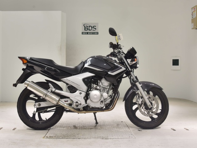 Yamaha YBR250 2011