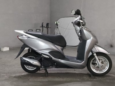Honda LEAD125 2019