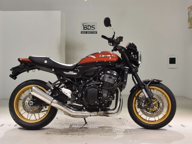 Kawasaki Z900RS 2022