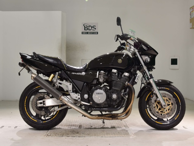 Yamaha XJR1200 1994