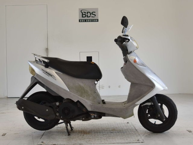 Suzuki ADDRESS V125