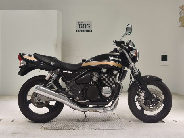 Kawasaki ZEPHYR400 2004