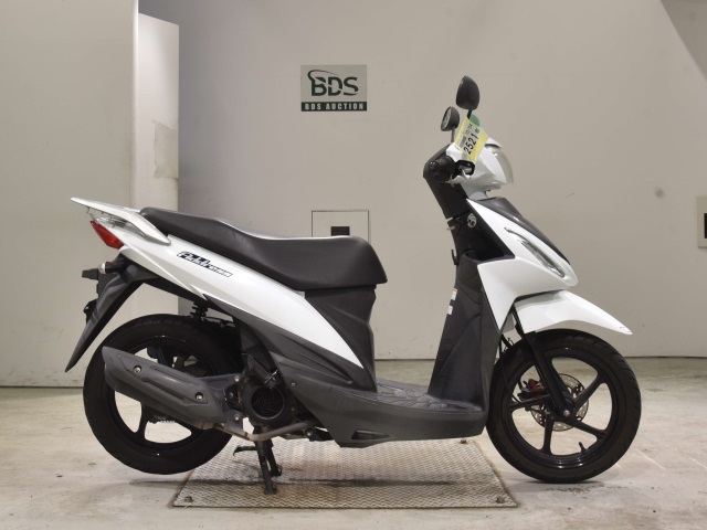 Suzuki ADDRESS V110
