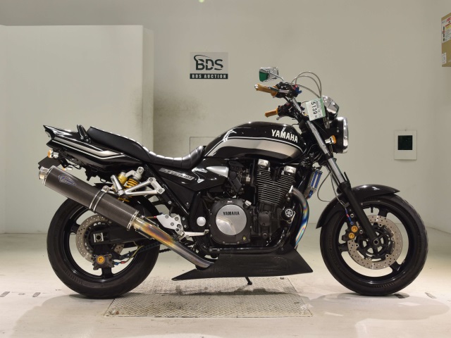 Yamaha XJR1300 2012