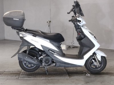 Suzuki SWISH125
