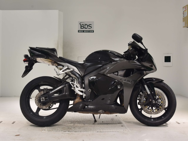 Honda CBR600RR 2009