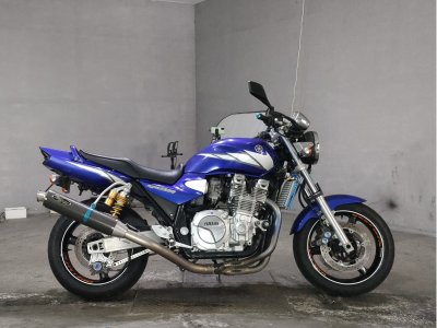 Yamaha XJR1300 2005