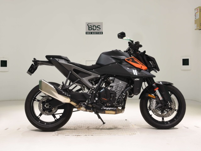 KTM 990 DUKE 2024