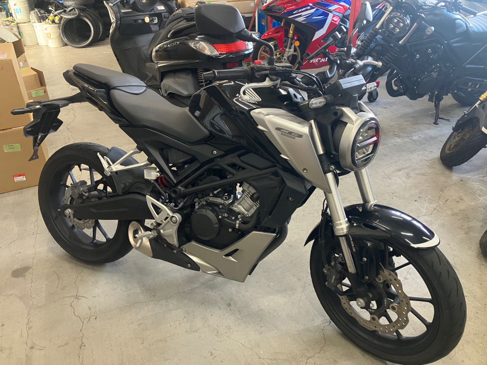 Honda CB125R 2018