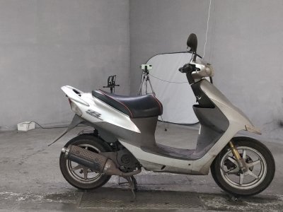 Suzuki SEPIA ZZ