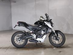 Honda CB125R 2018